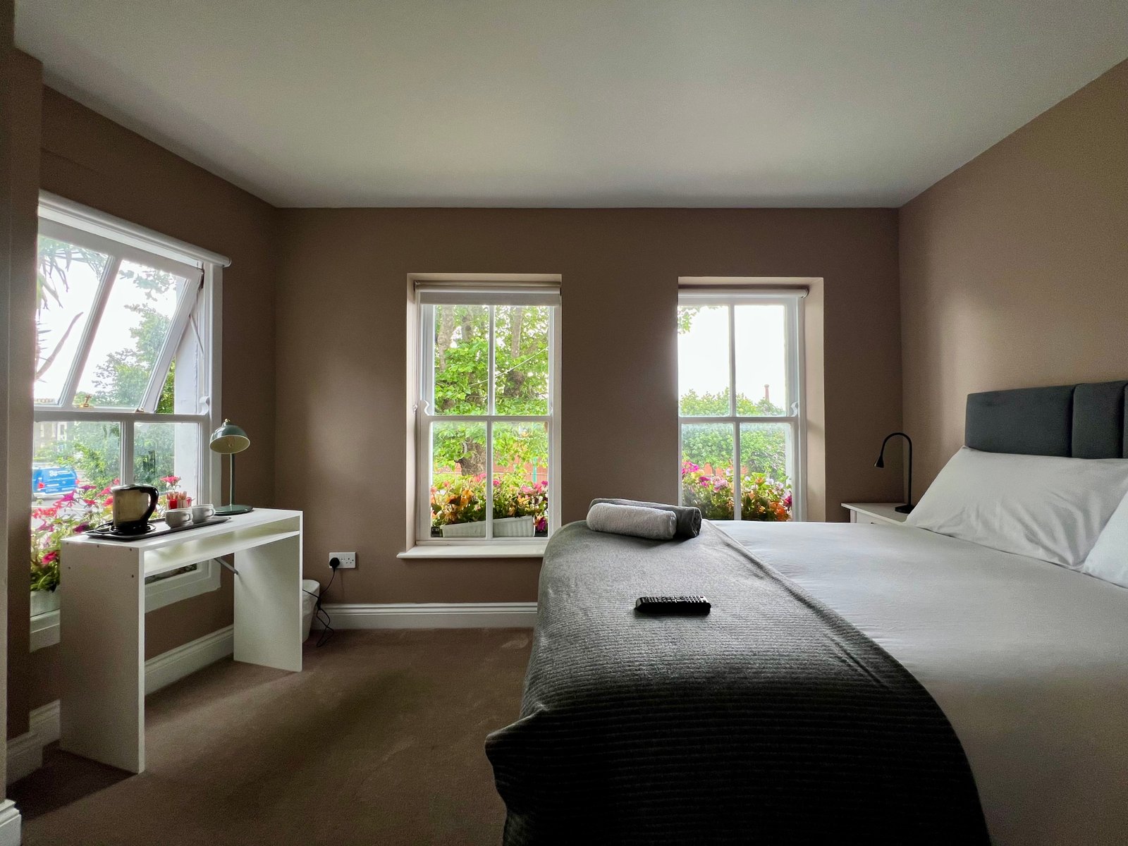 img of deluxe double room
