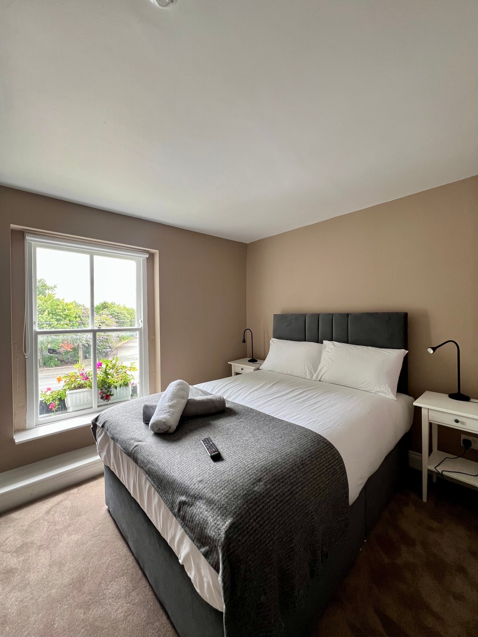 img of deluxe double room
